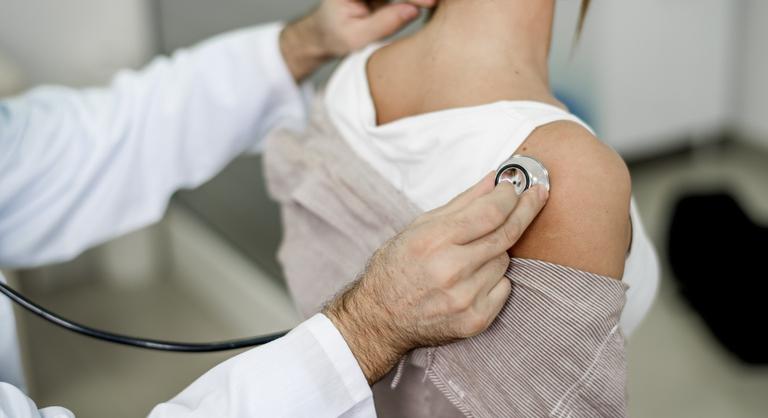 Egy friss felmérés szerint minden hatodik orvos csak magánellátásban dolgozik Magyarországon