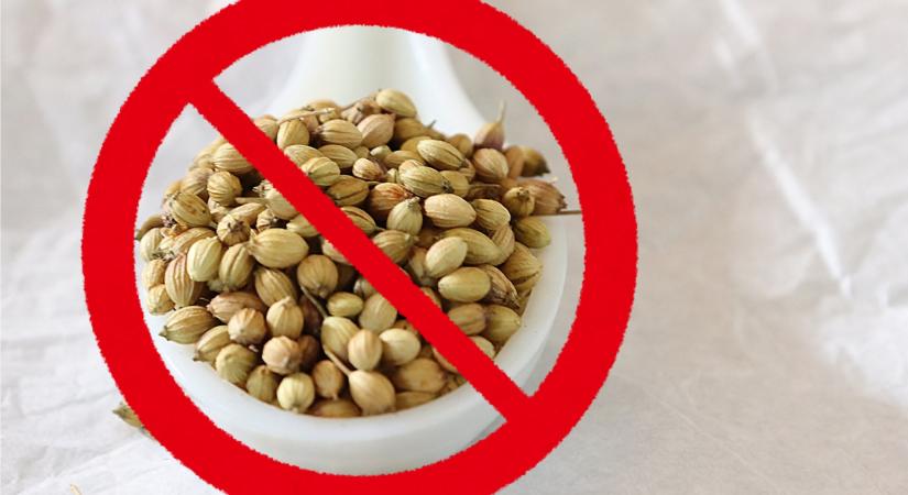 Betiltott idegméreg miatt hívtak vissza egy fűszert a boltokból, nehogy megedd, ha ilyet vettél!