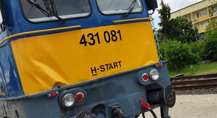 Vitézy Dávid: A MÁV egy füstölő mozdonnyal búcsúztatja Lázár Jánost