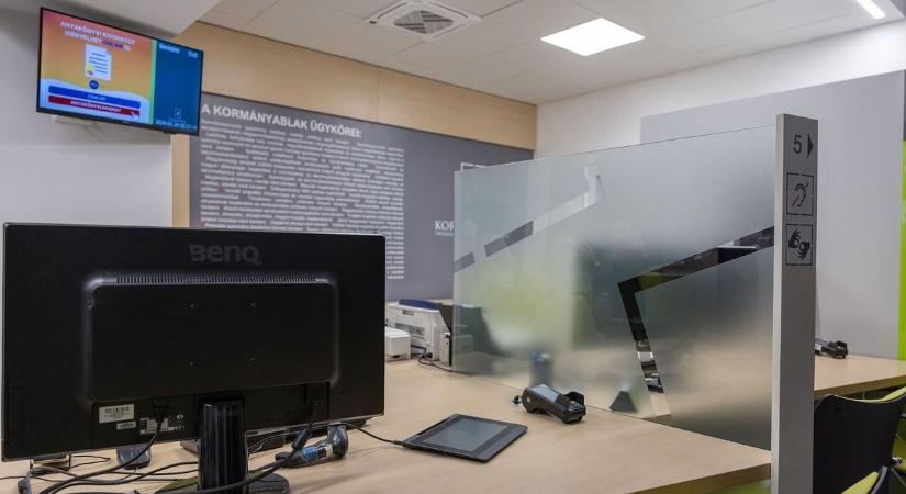 A hétvégén is nyitva lesznek a kormányablakok a választások miatt