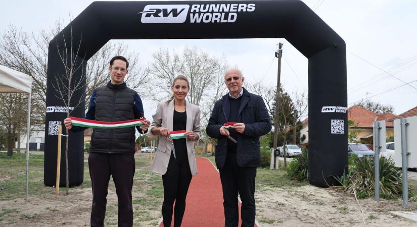 A futópálya elkészült, a város pedig azonnal mozgásba lendült Mórahalmon – galériával, videóval