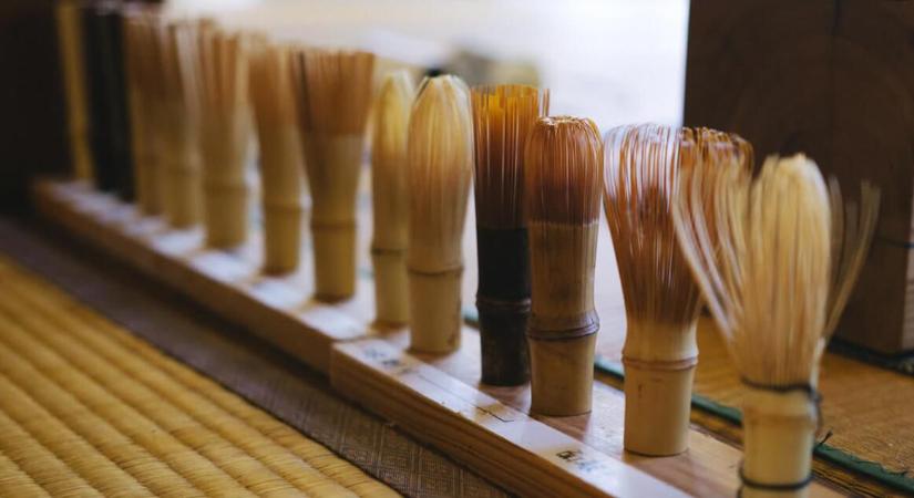 A japán chasen-készítés művészete: bambusztól az ecsetig