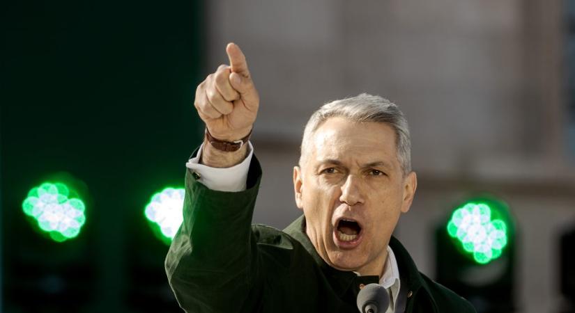 Vitézy: A MÁV egy füstölő mozdonnyal búcsúztatta el Lázár Jánost