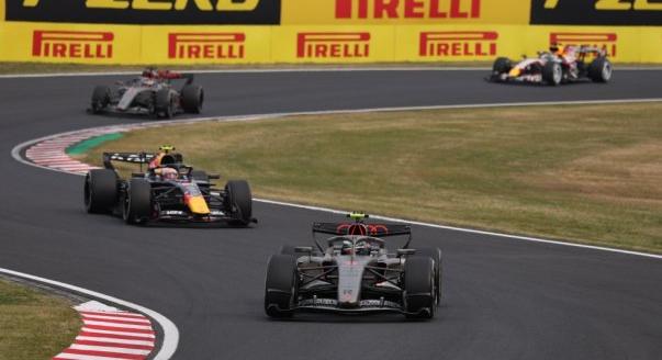 Tervek és kételyek a szabályok kapcsán: pénteki F1-es hírek