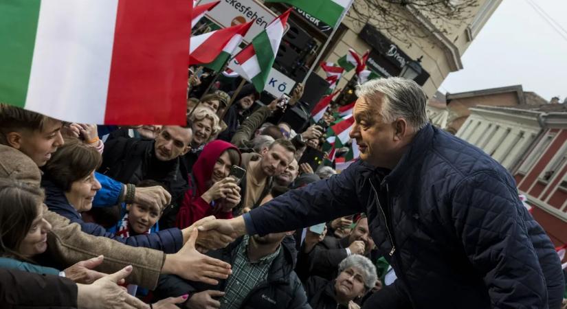 Orbán Balázs: Vasárnap arról döntünk, hogy Zelenszkij vagy Orbán Viktor alakítson-e kormányt