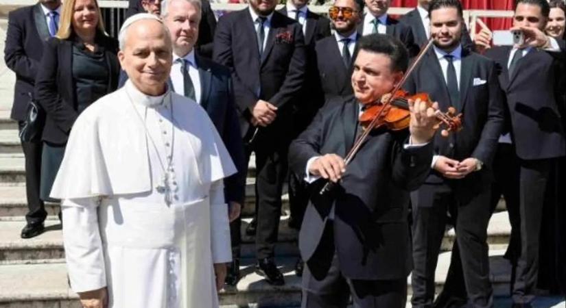 Mága Zoltán XIV. Leó pápának hegedült a Vatikánban