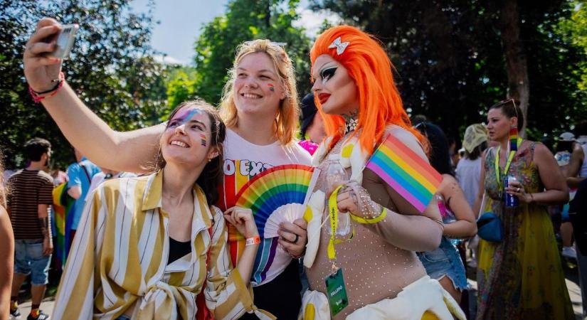 Nem érti, honnan kerül mindig ön elé liberális propaganda? Bemerészkedtünk az oroszlánbarlangba, hogy bemutassuk, hogyan működik a gépezet!