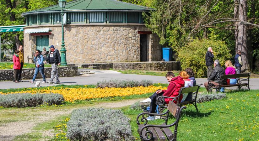 Köddel indul a szombat, de napközben átvált tavasziasra az időjárás