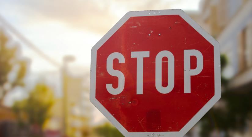 Új KRESZ-táblák jelentek meg Magyarországon – ezt jelzik valójában