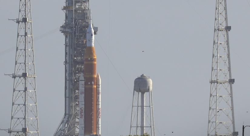 Visszatért a Földtől legmesszebb jutó emberek űrkabinja