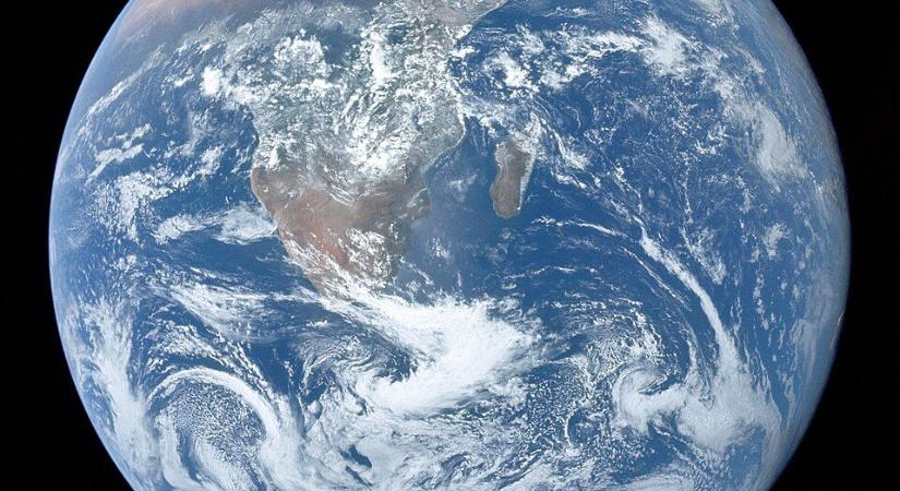 Sikeresen hazatértek az űrutazók, vége az Artemis II küldetésnek