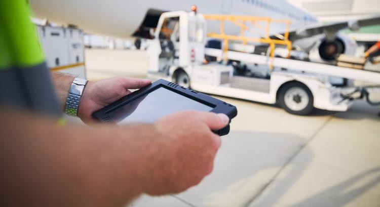 Jöhetnek az önvezető rendszerek a repülőtéri logisztikában