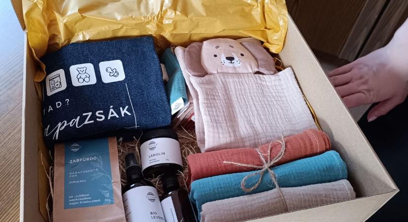 Ilyen cuki babacsomaggal várja az újszülötteket Süttő