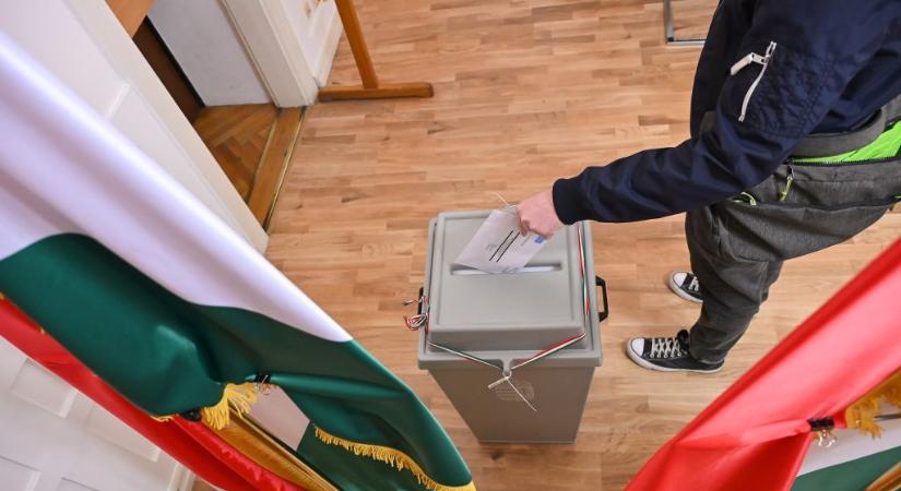 255 ezer magyar már szavazott szombat reggelig – levélben
