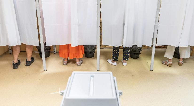 Trükkök az utolsó napra is maradnak, de mivel lehet őrizni a választás tisztaságát?