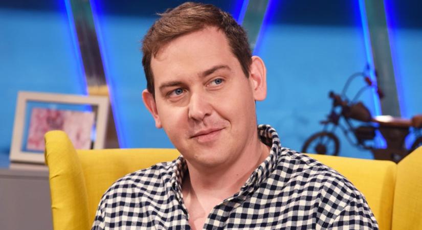 Megszületett Molnár Gusztáv kislánya: „A magyar költészet napján megérkezett gyermekem”