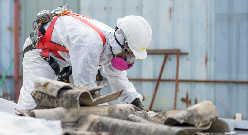 Rákkeltő anyag rejtőzik sok magyar otthonban – most ingyen elviszik tőled