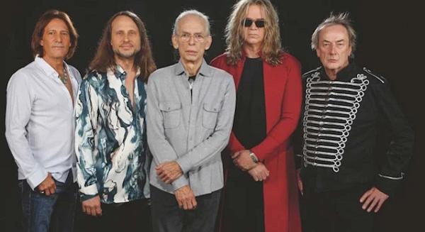 Megosztotta 24. albuma címadó dalát a Yes: 'Aurora'