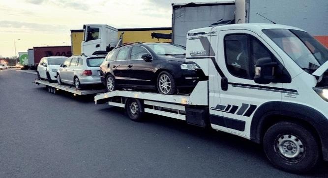 Hajmeresztő szerelvényt fogtak az M1-esen