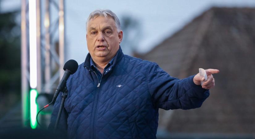 Orbán utcára küldte híveit kezet fogni