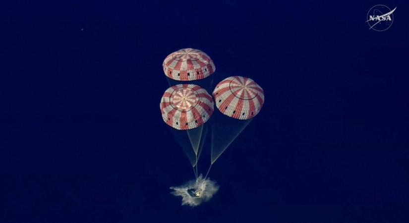 Az Artemis–2 küldetés Orion nevű űrkapszulája éjjel 2 körül csapódott be magyar idő szerint a Csendes-óceánba, San Diego partjainál