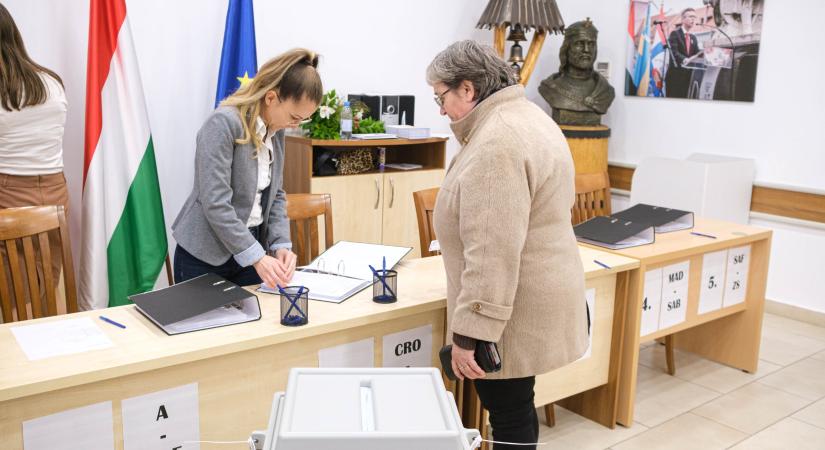 Több mint negyedmillióan már szavaztak levélben