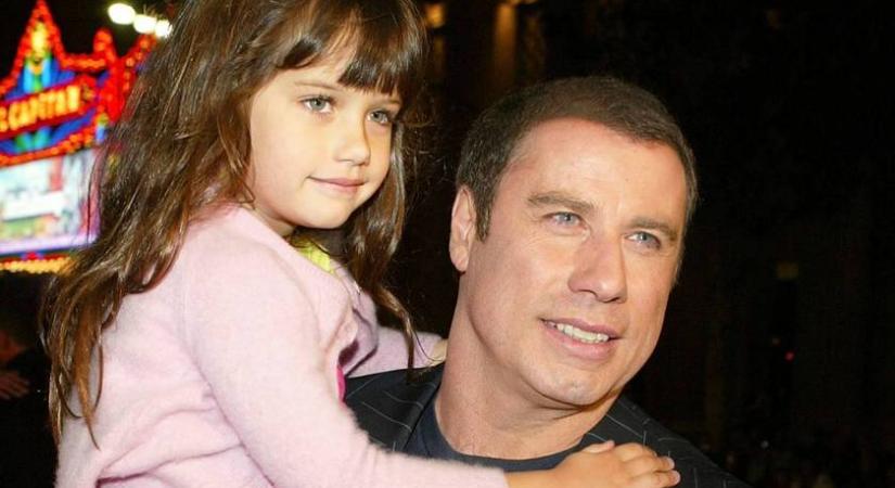 John Travolta lánya már 26 éves: Ella Bleu-ból csodaszép modell lett