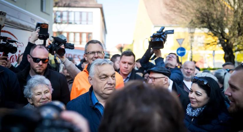Hihetetlen hangulatban várták Orbán Viktort Vácon - Videó