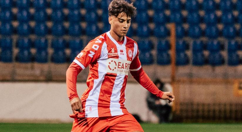 Légiósok: Feljutott a belga élvonalba a magyar támadó klubja