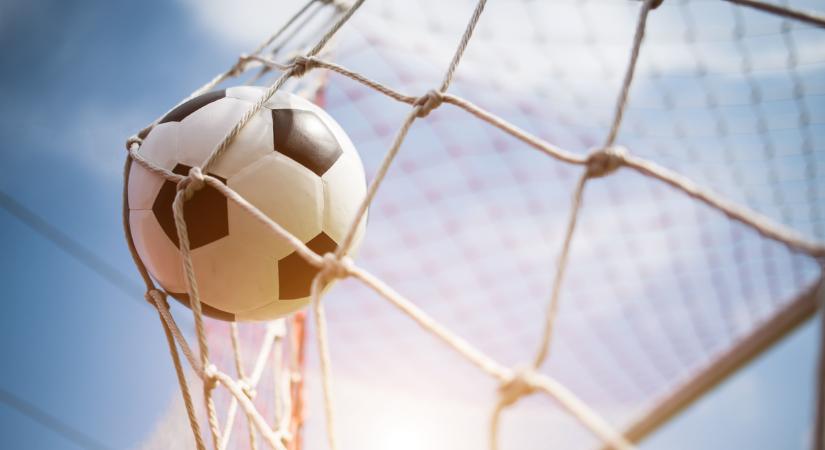 Focisérülésnek hitték, agresszív csontrákban szenvedett a fiatal fiú