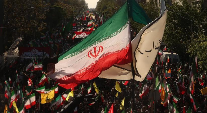 Peking beállt Teherán mögé? Kínai fegyverszállítmányok érkezhetnek Iránba