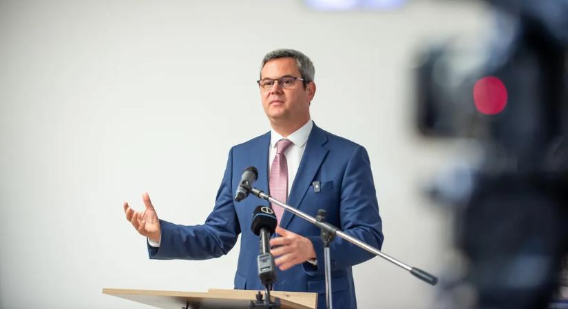 Takács Péter kemény üzenetet küldött a provokátorokról és a választás tétjéről