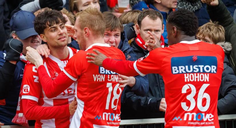 Dénes Vilmos csapata visszajutott a belga élvonalba