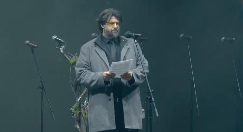 Botrányok sora Puzsérék koncertjén – feljelentették az egyik előadót