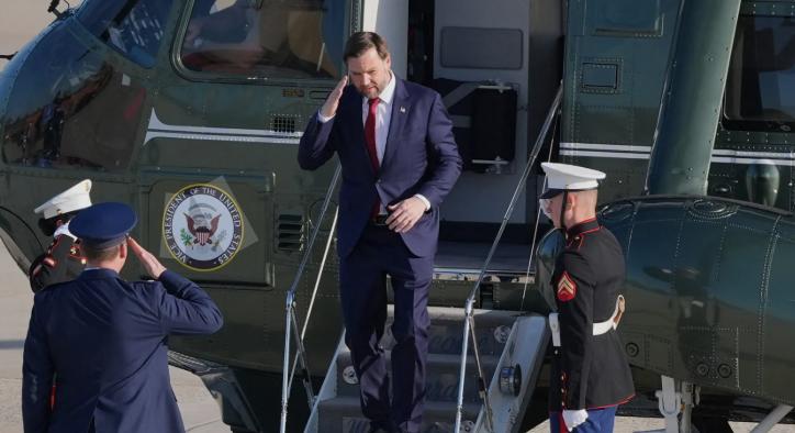 JD Vance arra figyelmezteti Iránt, hogy ne „játssza meg” az Egyesült Államokat a Pakisztánban tervezett tárgyalások során