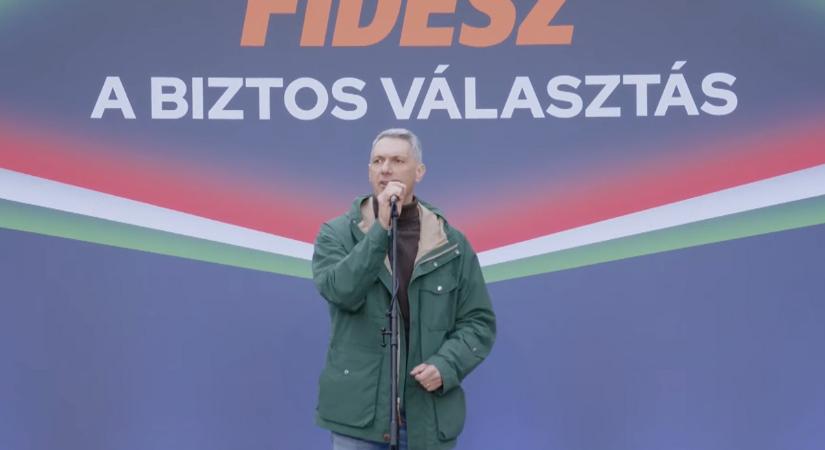 Lázár János: Balassagyarmaton is készül a csendes többség!