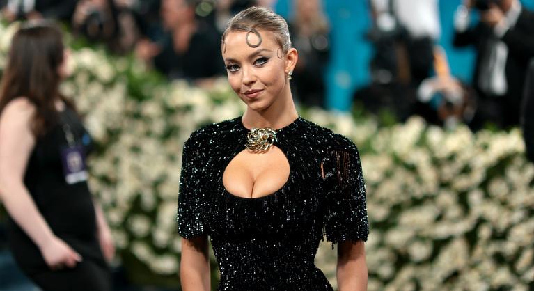 Sydney Sweeney neve is felmerült, mint a következő James Bond