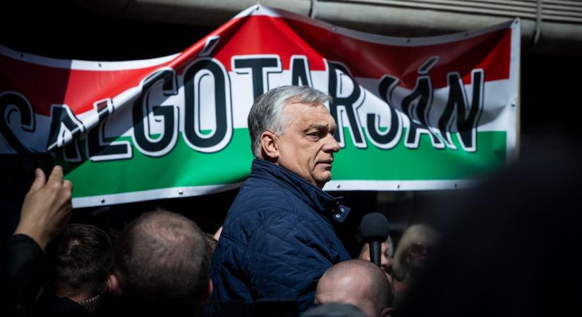 Orbán Viktor Salgótarjánból üzent a tiszásoknak: ez a hajó elment