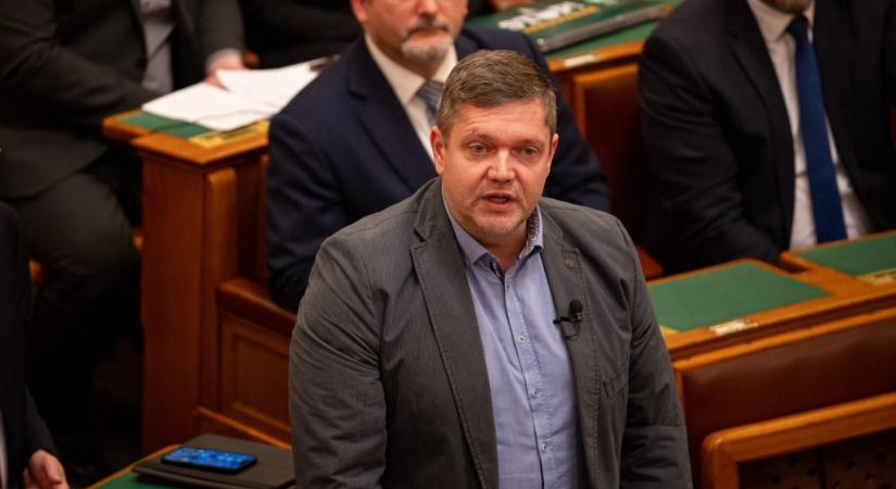 Az MSZP frakcióvezetője arra biztatja a választókat, hogy szavazzanak a Tiszára
