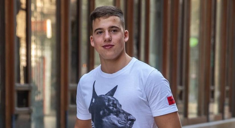 Ifjabb Schobert Norbi életében először szavaz: „Orbán Viktor az az ember, aki bátran meri képviselni Magyarország érdekeit”