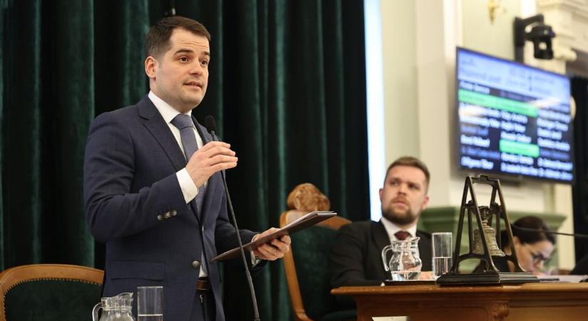 Fidesz-KDNP: törvénnyel szembe megy a városvezetés