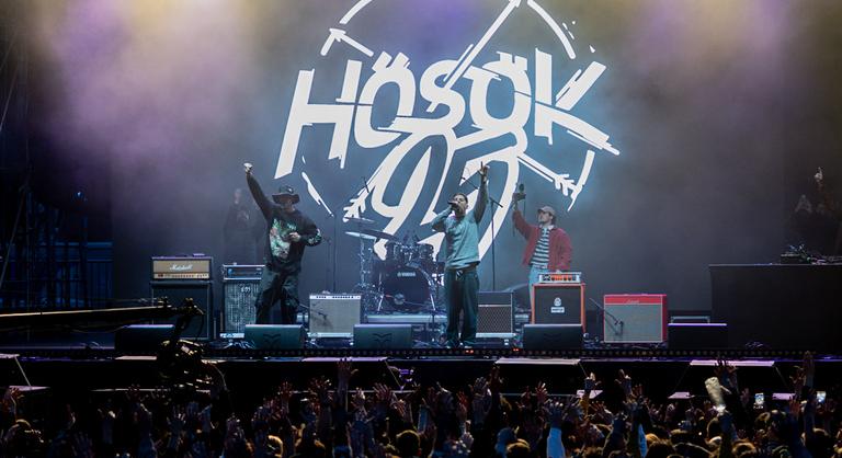 Eckü performansza: bűncselekmény-e a nemi szerv nyilvános mutogatása és fogdosása?