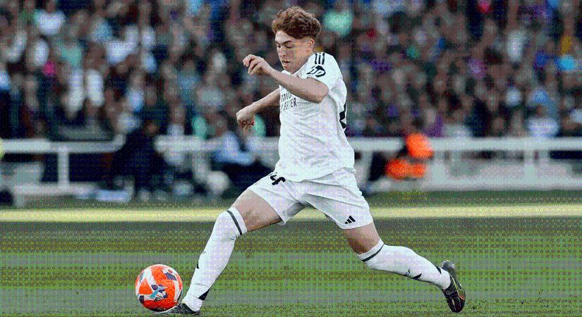 Nem kér a Real Madridból, az FC Barcelonához szerződik a spanyol válogatott klasszisa