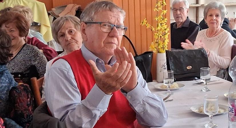 Ötven éve együtt – így ünnepeltek az örökzöld nyugdíjasok Szabolcsban
