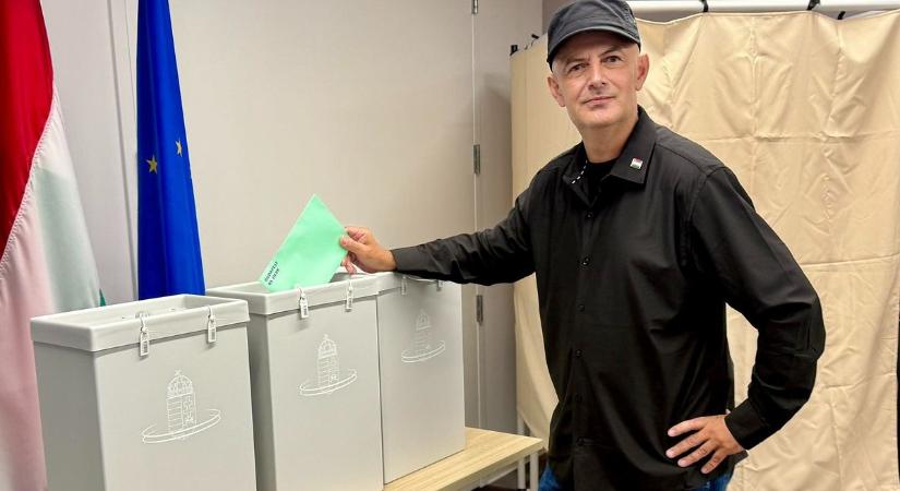 Vujity Tvrtko az első magyar, aki már leszavazott – videó