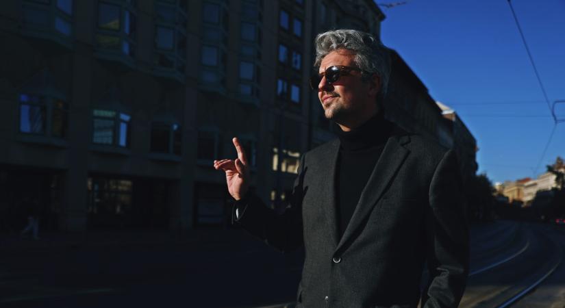 A humor tart minket életben