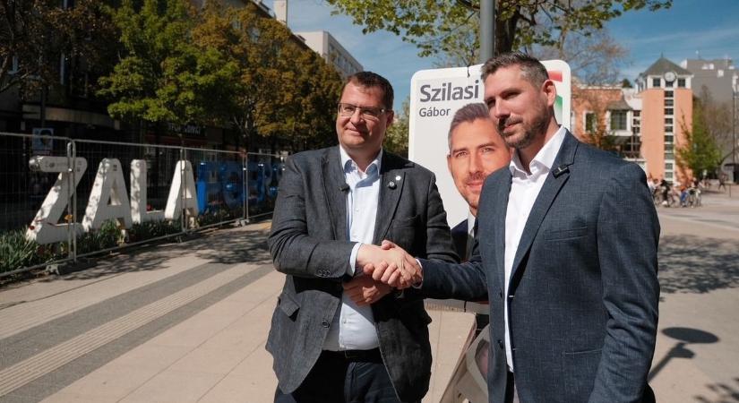Minden találkozás fontos - Szilasi Gábor szombaton a piacon beszélgetett sok-sok választópolgárral (videó)