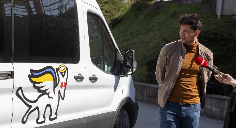 A Kutyapárt zárta először a választási kampányát