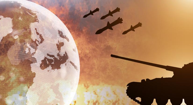 Bárki nyer, nehéz dolga lesz: a nemzetközi környezet, ami az új kormány mozgásterét meghatározza