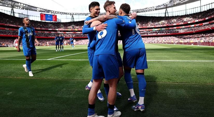 Tóth Alex csodameccsen tért vissza, itt a hétvége meglepetése